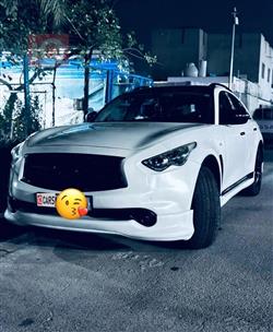 ئینفینیتی FX